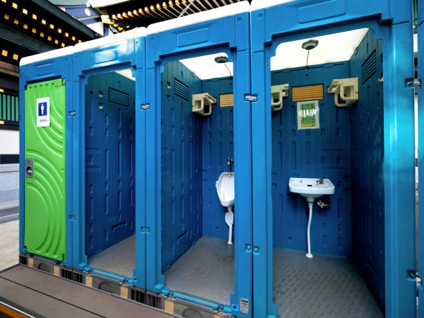 Best Luxury portable toilet rental  in Estero, FL